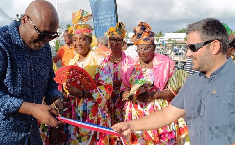 La ville de Saint-François et la communauté d'agglomération Riviera du levant (Carl) ont ouvert le 8 novembre, le village d'arrivée de la Mini Transat