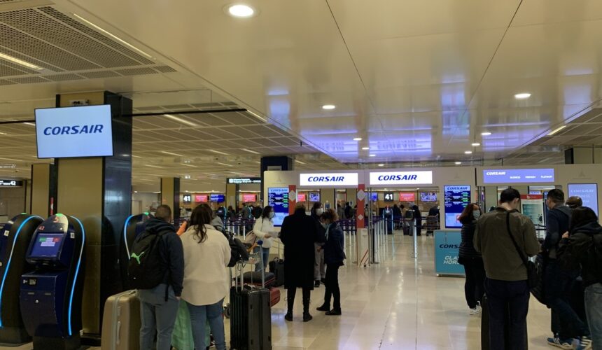 Comptoir Corsair aéroport Orly