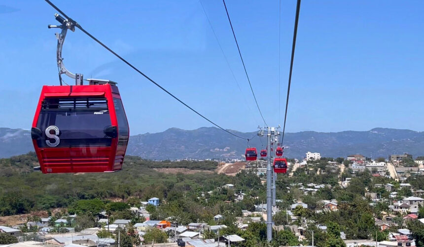 Le dimanche 17 mars, la ville de Santiago de los Caballeros a célébré l'inauguration de son tout premier téléphérique (le 3e téléphérique du pays)