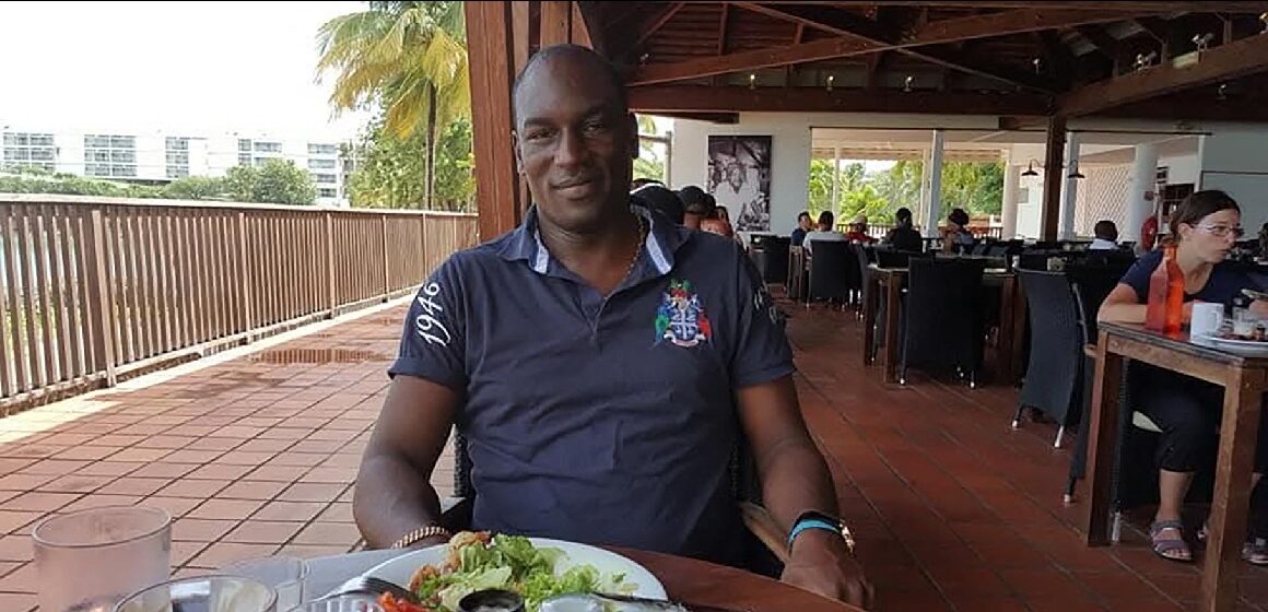 Cette photo non datée et non localisée, remise par la famille de Steeve Rouyar et obtenue le 8 septembre 2025, montre le ressortissant français Steeve Rouyar, arrêté au Togo après avoir été accusé de participation à des manifestations anti-gouvernementales. Photo : Handout / Steeve Rouyar's family / AFP