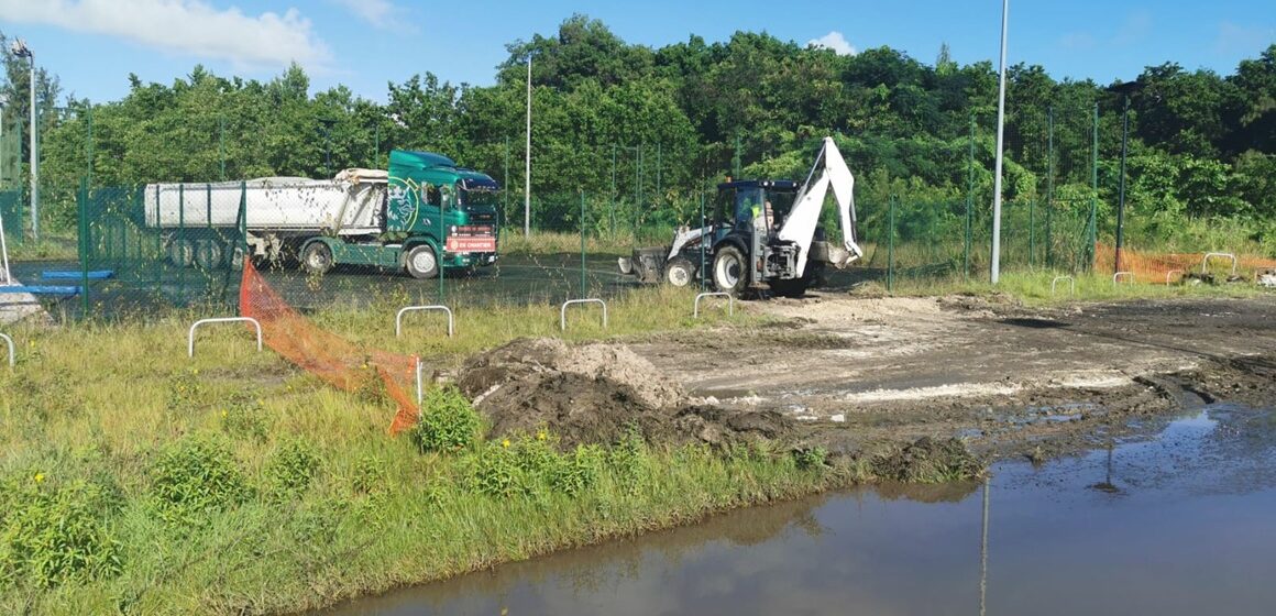 Début des travaux de rénovation au terrain de basket du complexe Michel Benjamin à Lauricisque. Photo: La Ville de Pointe-à-Pitre