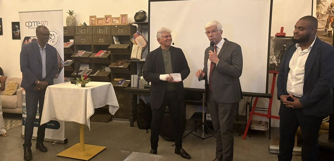 Le préfet de la région Guadeloupe a assisté aux vœux du syndicat des petites entreprises -CPME-, le 23 janvier. Il y a rappelé que « notre pacte social repose sur une économie saine, dynamique, qui offre du travail, qui crée de la valeur ajoutée locale et qui s’inscrit dans un dialogue social de qualité ». Photo : Préfecture de Guadeloupe